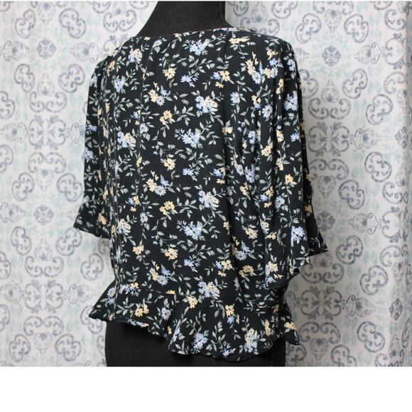 American Eagle Outfitters Size Large Women's Floral Crop Top Deep V Ruffles - Picture 4 of 8